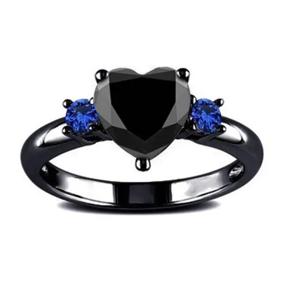 Black Heart Ring - Picture 4 of 4